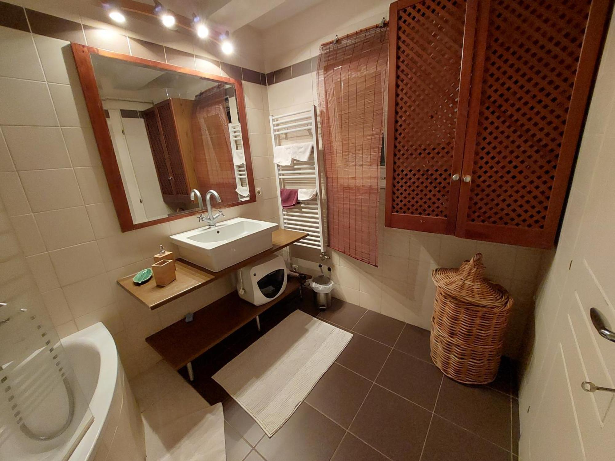 Queen Zita Apt 130 M2 Near Chain Bridge Budapeste Exterior foto